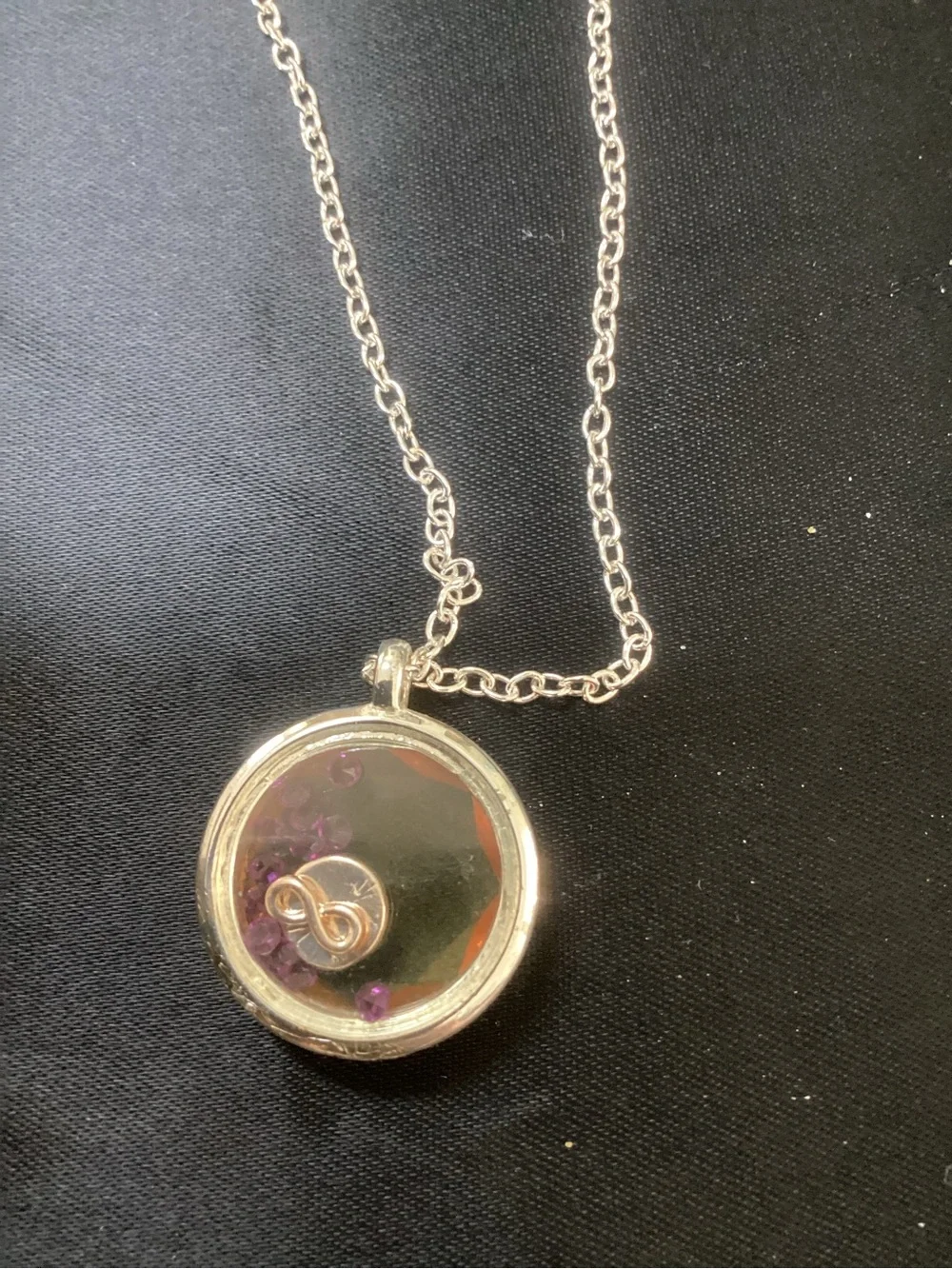 Avon Gold-Tone HOPE Round Pendant Necklace with Yellow Faceted Center